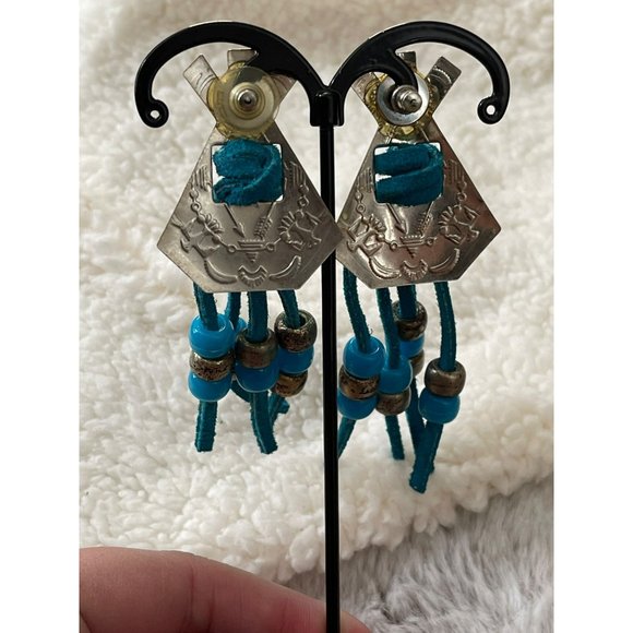 Vintage Silver Tone Pony Bead Blue Leather Teepee Pierced Earrings - Picture 6 of 8